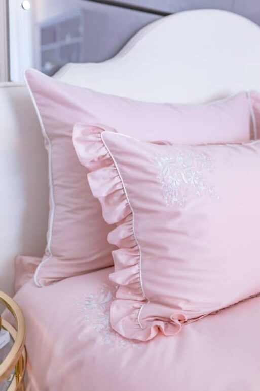 Luxury Bed Linens "Flowers" - Image 3