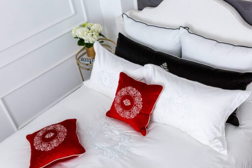 Luxury Bedding Set "White Barocco" - Image 3