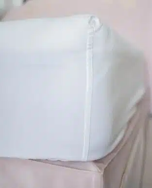 Flat and Fitted Sheets