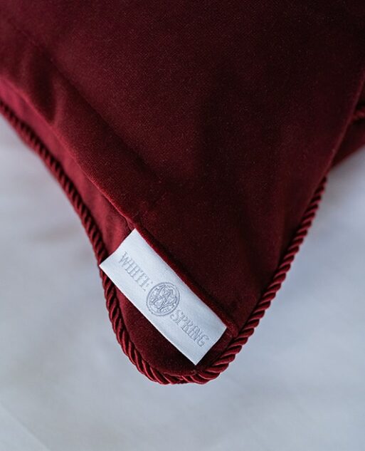 Decorative pillow "Burgundy" - Image 2