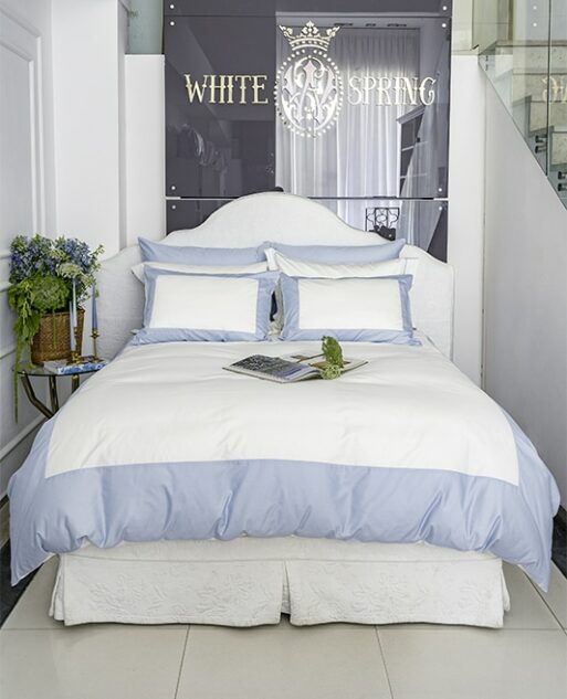 Duvet Cover "Azure Embrace" - Image 3