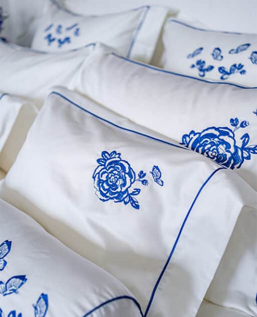 Luxury Bedding Set "Azure Blossom" - Image 3