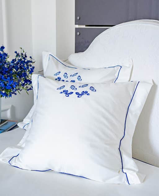 Oversize Pillowcase "Azure Flutter Cushions" - Image 4