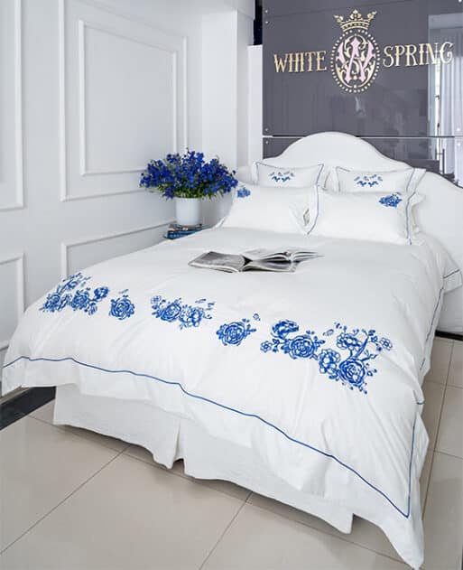 Luxury Bedding Set "Azure Blossom" - Image 2