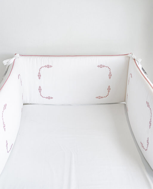 Crib Bumper "Vintage Blush" / מגן ראש ״ וינטג׳״