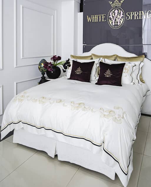Imperial Bordeaux Velvet Pillow - Image 3