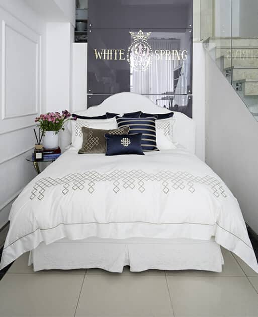 #luxurybedding #bedding #beddingset #decorativepillows #luxurypillows #luxurycushions #מצעים #מצעיםיוקרתיים #מצעיםבהזמנהאישית #מצעיםכותנהמצרית #כותנהמצרית #כיכרהמדינה