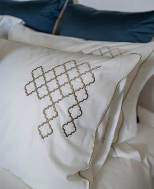 Pillow Case "Sleek Bronze Edge"
