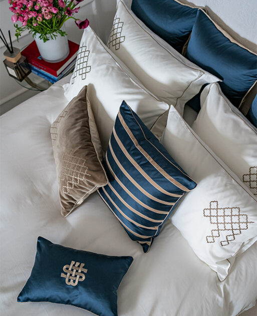 Pillow Case "Elegant Diamond Oasis" - Image 4